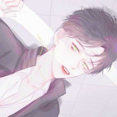 男子在非洲开“手机网吧” 生意火爆